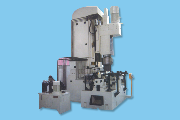 汽車後(hou)橋琵琶孔(kǒng)加工镗孔(kǒng)車端面組(zu)合機床