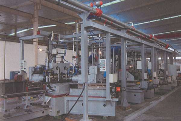 發動機(jī)缸蓋自動線